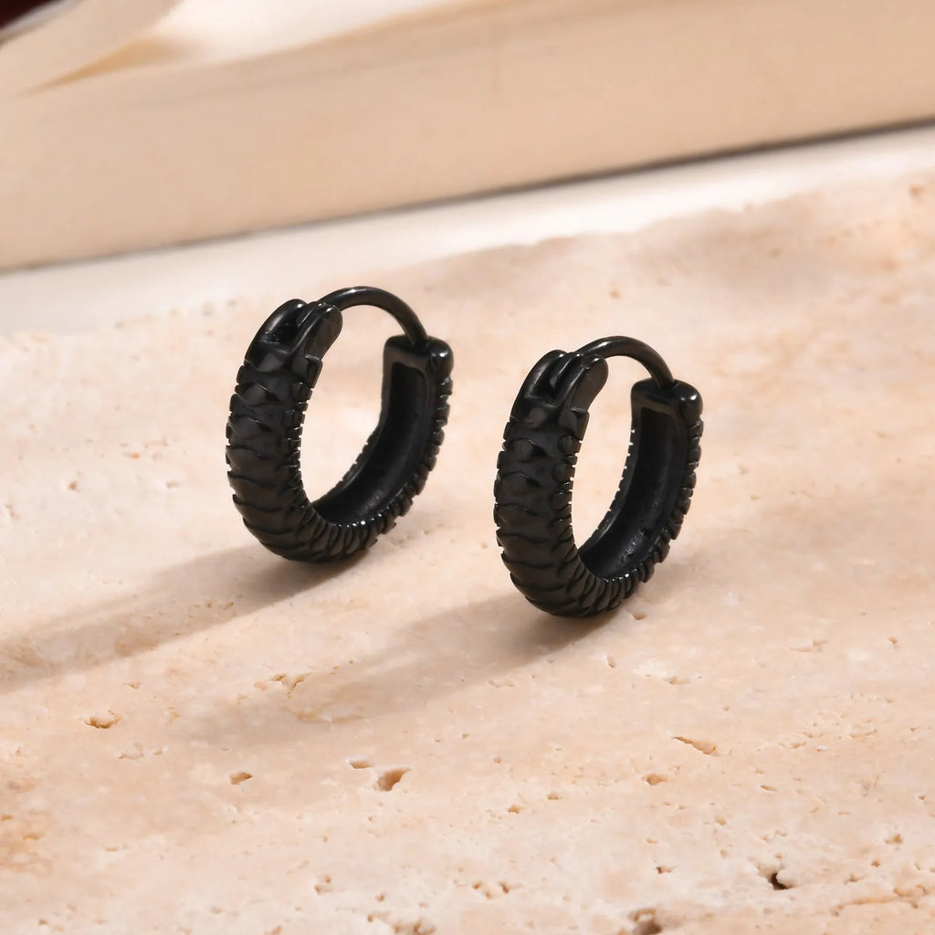 Stainless steel snake pattern earrings in black and gold colours for hip hop style