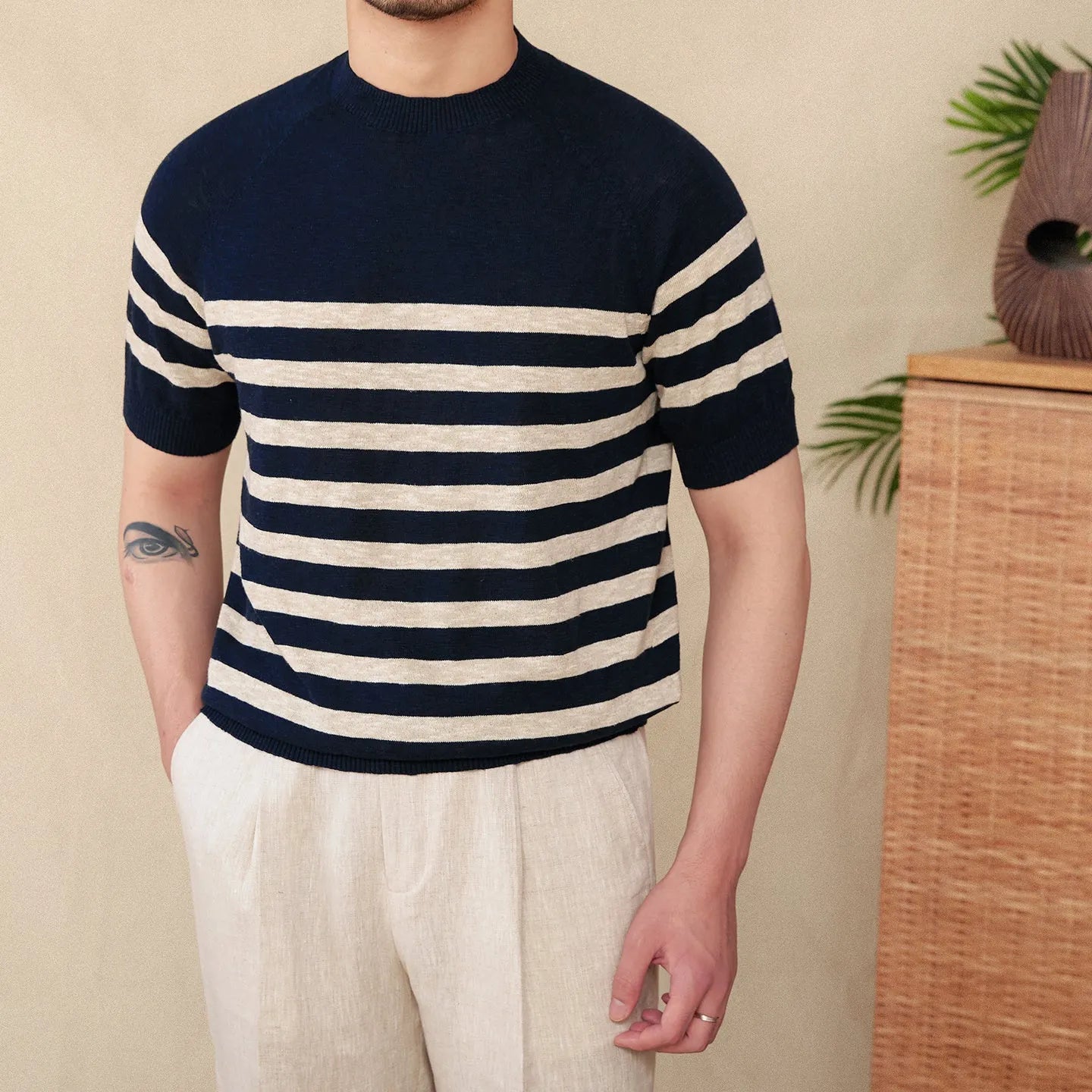 Linen cotton short sleeve t-shirt with stripe knit pattern in coffee colour