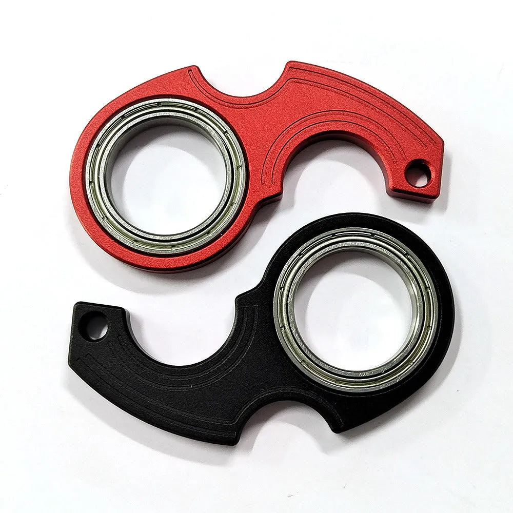 Metal texture rotating keychain in karambit style with key ring in black colour