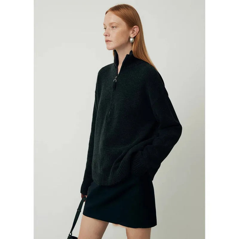 Wool bandage dress with loose lapels and long sleeves in black or grey