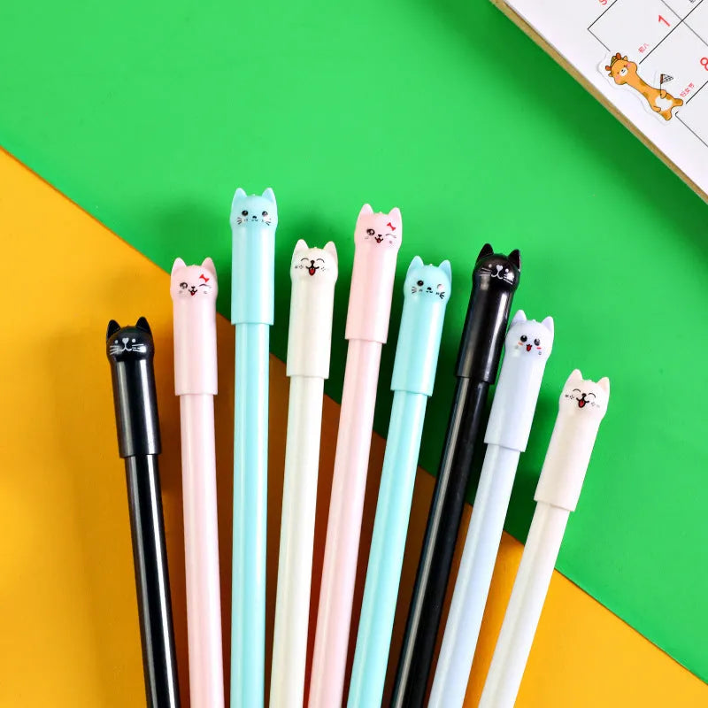 Gel pen with pendulum cat decoration showing 0.5mm tip and plastic body