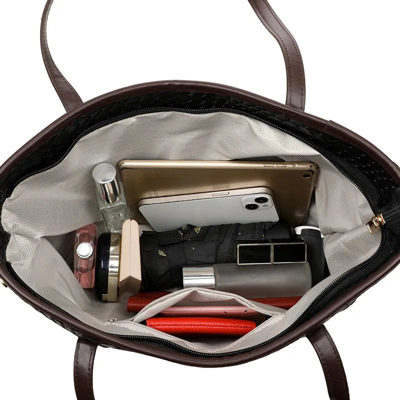 Retro-style large square women's handbag in black PU leather with an outer sandwich pocket.