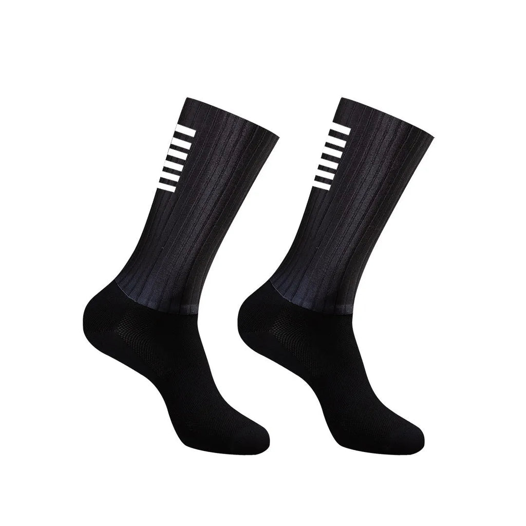 Cycling socks with moisture management fabric in six colour options for athletic use