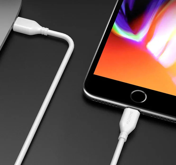 White USB-C to Lightning charging cable for iPhone, 1 metre length