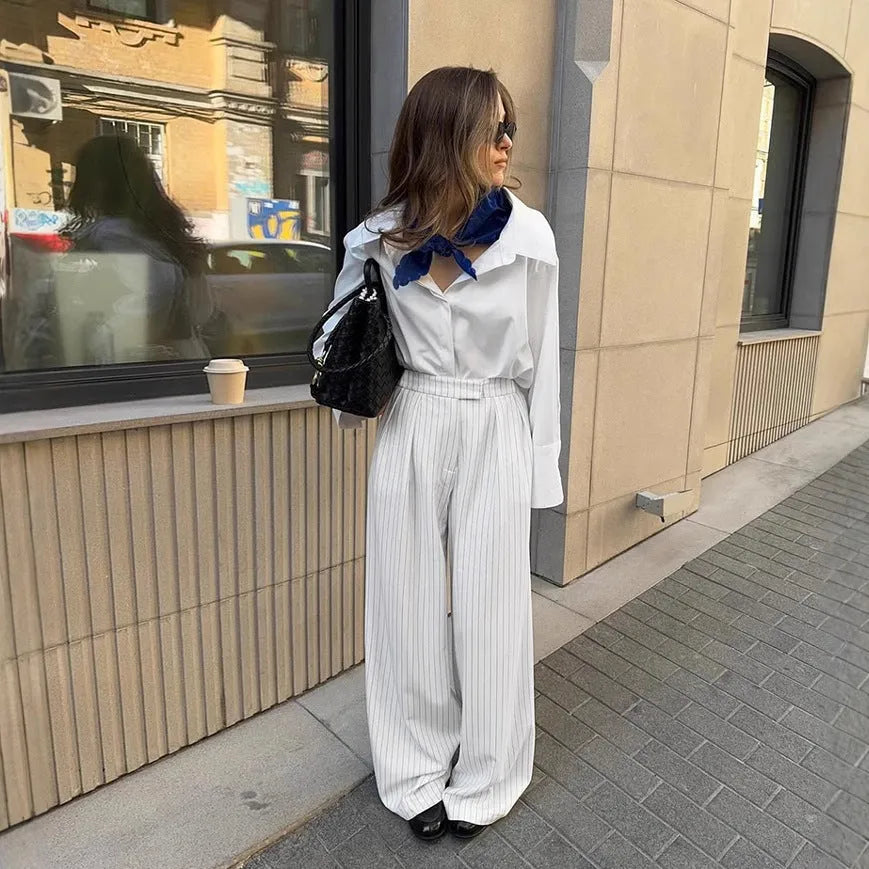 White striped wide-leg polyester pants with zipper, loose fit for commuting