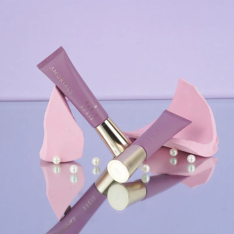 Facial creamy concealer primer in skin colour shade with 30ml tube for face brightening