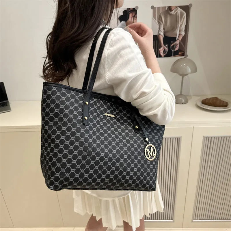 Women's 42cm width PU leather shoulder bag in black, grey, white or brown with street style