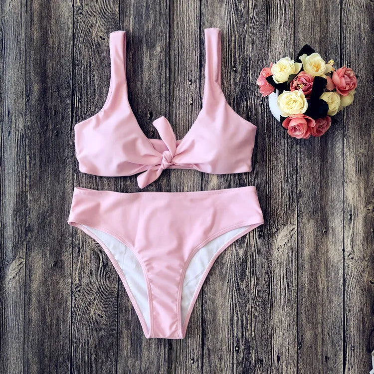 Polyester bikini set in solid colour with matching bra top and briefs swimwear