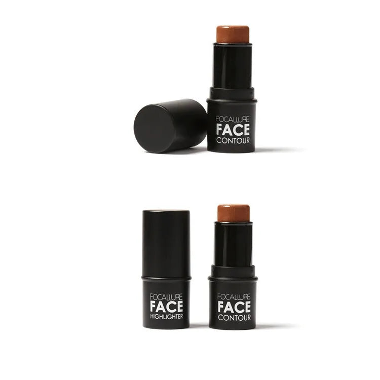 Four-shade face contour highlighter palette with colours A, B, C, D for cheekbone highlighting