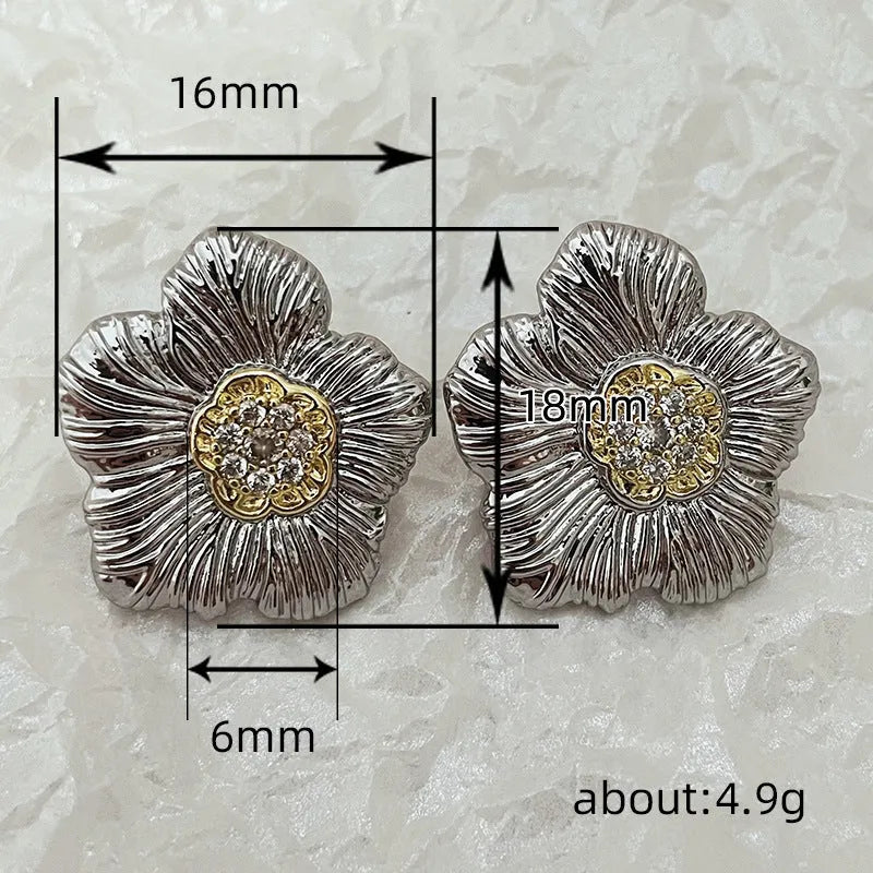 Retro textured copper stud earrings with gardenia floral design in E3002 two-tone colour