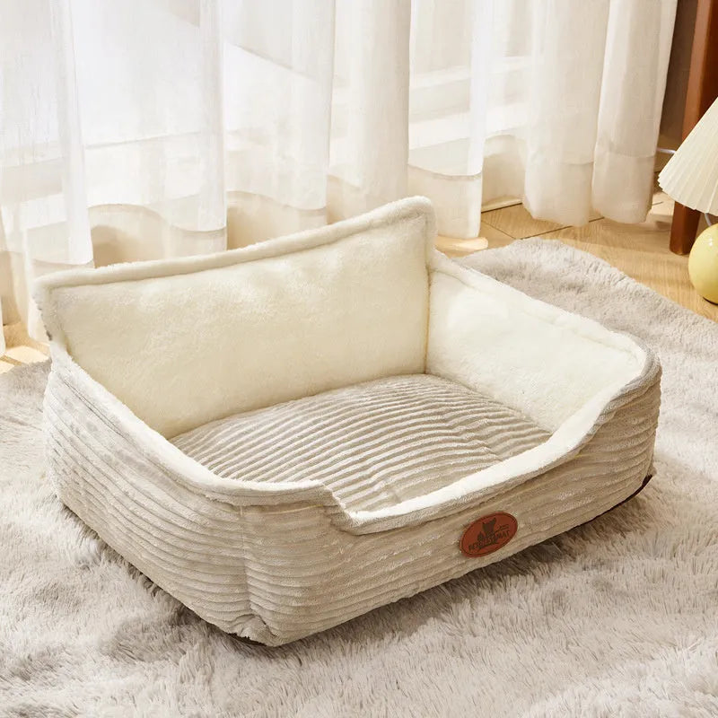 Universal four-season kennel for dogs and cats with removable cushion in coffee colour