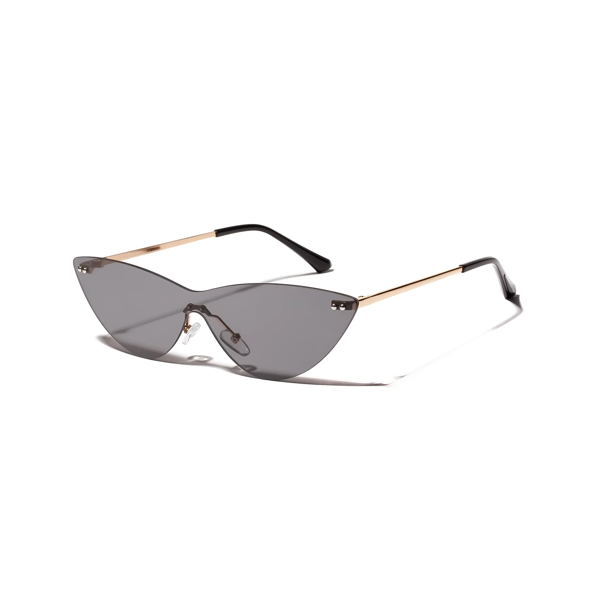 Brown vintage style sunglasses with metal frames and UV400 polycarbonate lenses