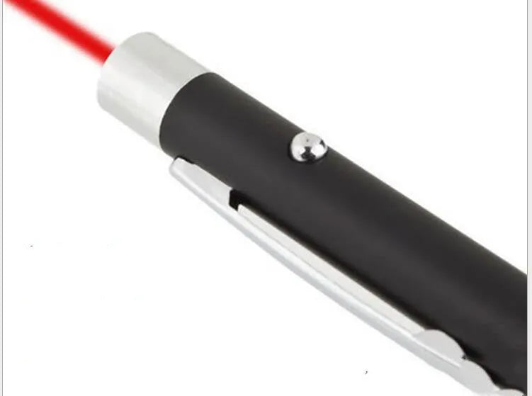 Black red laser pointer pen showing 13.5 cm length and 1.1 cm diameter.