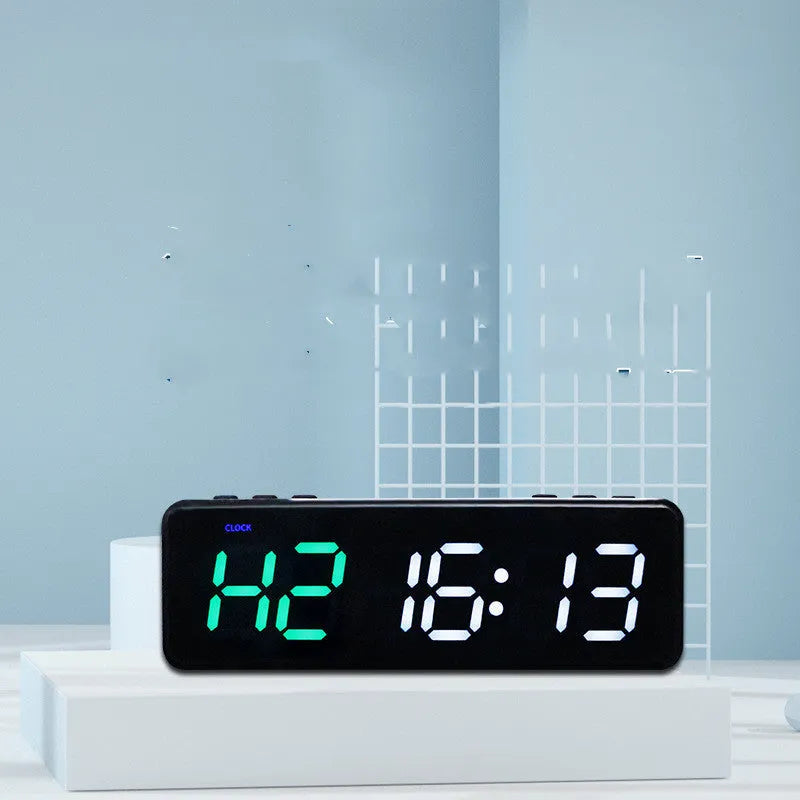 Fitness exercise timer with magnetic suction showing seconds display in blue colour, plastic construction