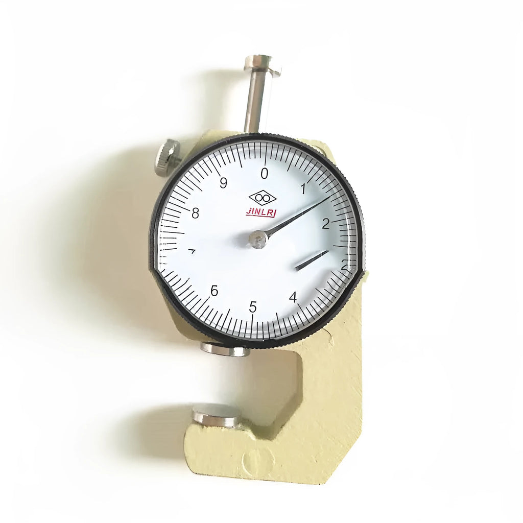 A thickness gauge for measuring steel tubes, film, and cloth materials with 0-10mm or 0-20mm range.
