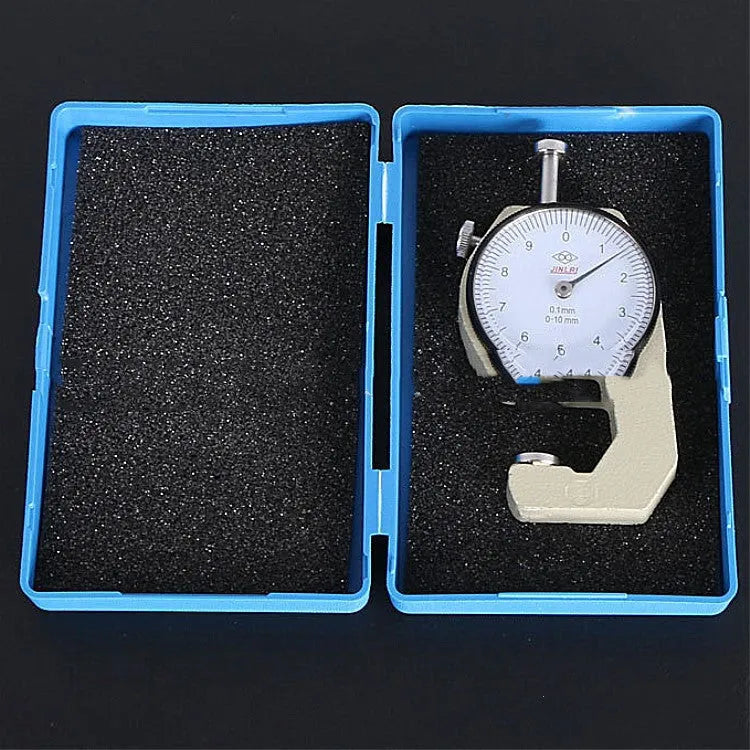 A thickness gauge for measuring steel tubes, film, and cloth materials with 0-10mm or 0-20mm range.