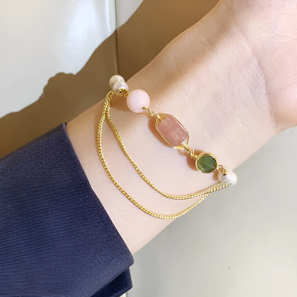 Women's pink freshwater pearl bracelet with geometric strawberry crystal charm