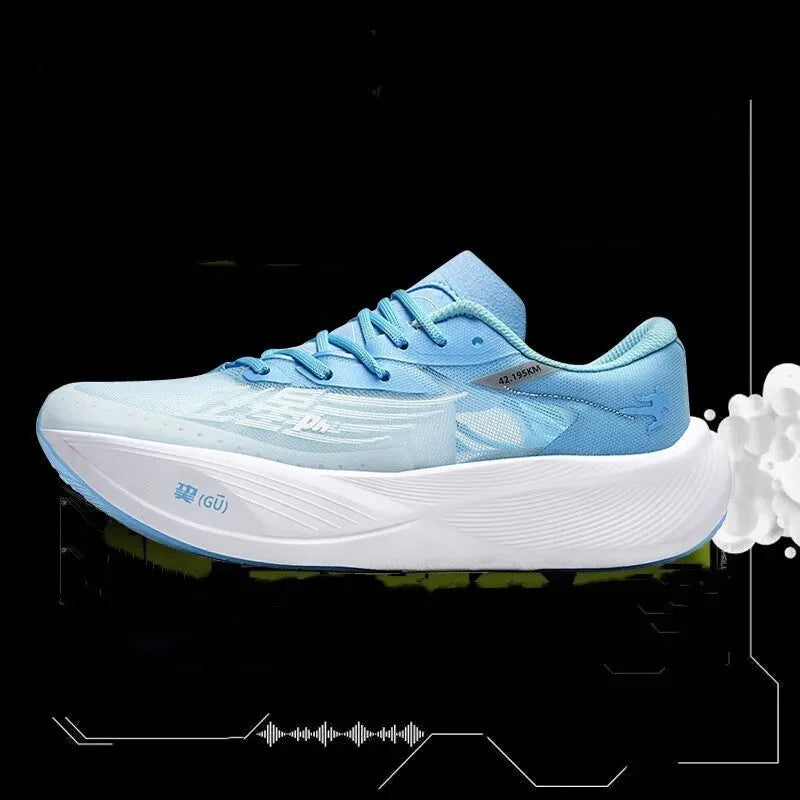Low-top racing sneakers with carbon plate, PU mesh upper in a choice of colours, on natural rubber sole.