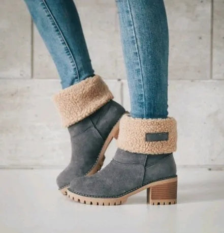 Women's suede mid-calf snow boots in multiple colours on a beef tendon sole