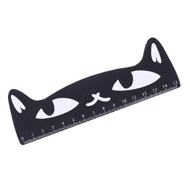 Kawaii 15cm wooden ruler shaped like a cat in candy colour black with centimetre markings
