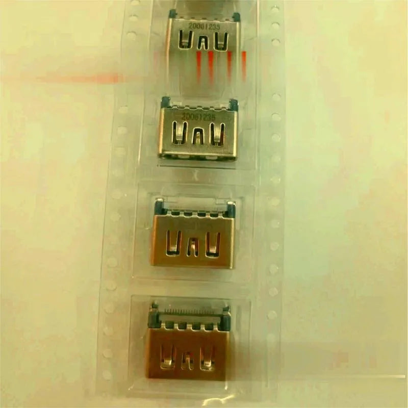 Silver HDMI interface host socket gaming accessory with 19-pin connector