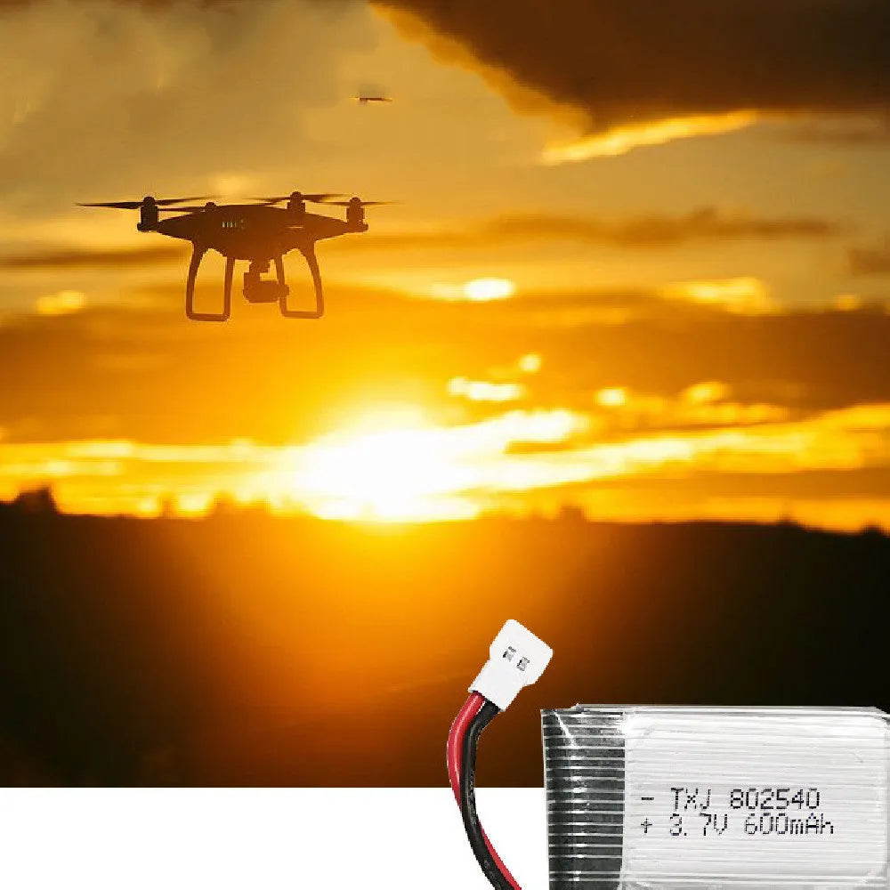 37V 600mAh lithium polymer UAV battery with small white head plug and output board, dimensions 45x25x8mm