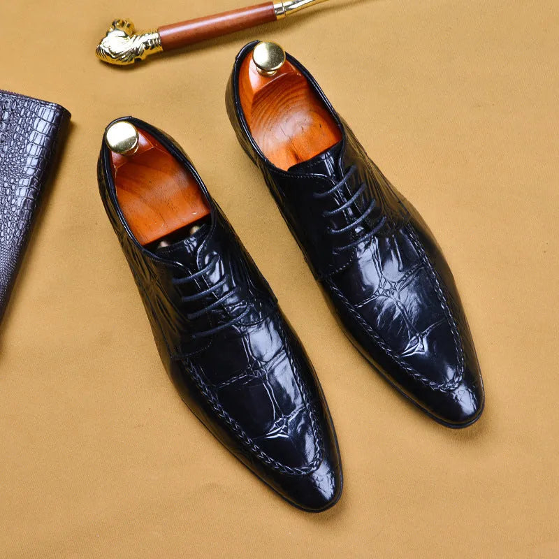 Men's black leather shoes with alligator pattern and horse bit buckle, British business style with rubber sole