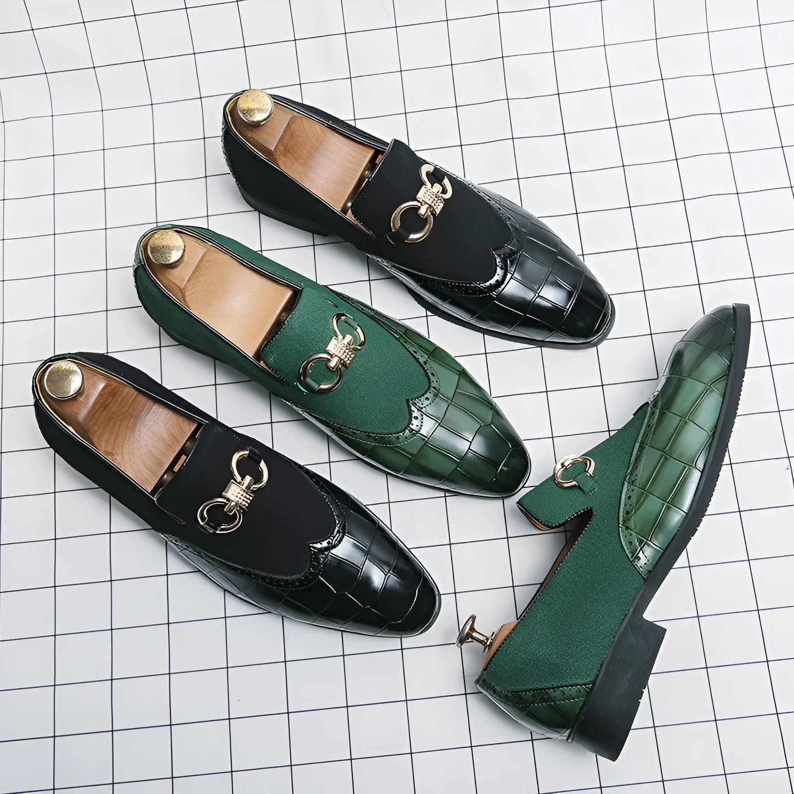 Men's black Korean-style pointed toe leather shoes with decorative sewing lines on artificial PU upper