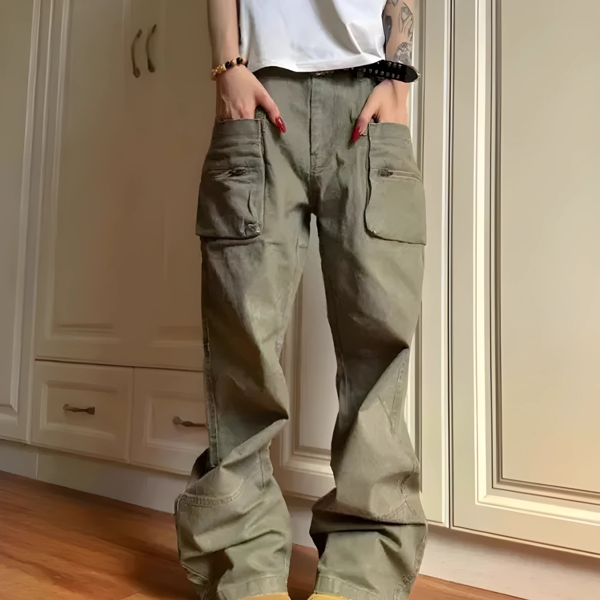 Green and black cotton casual workwear pants with double zipper front closure and multiple pockets