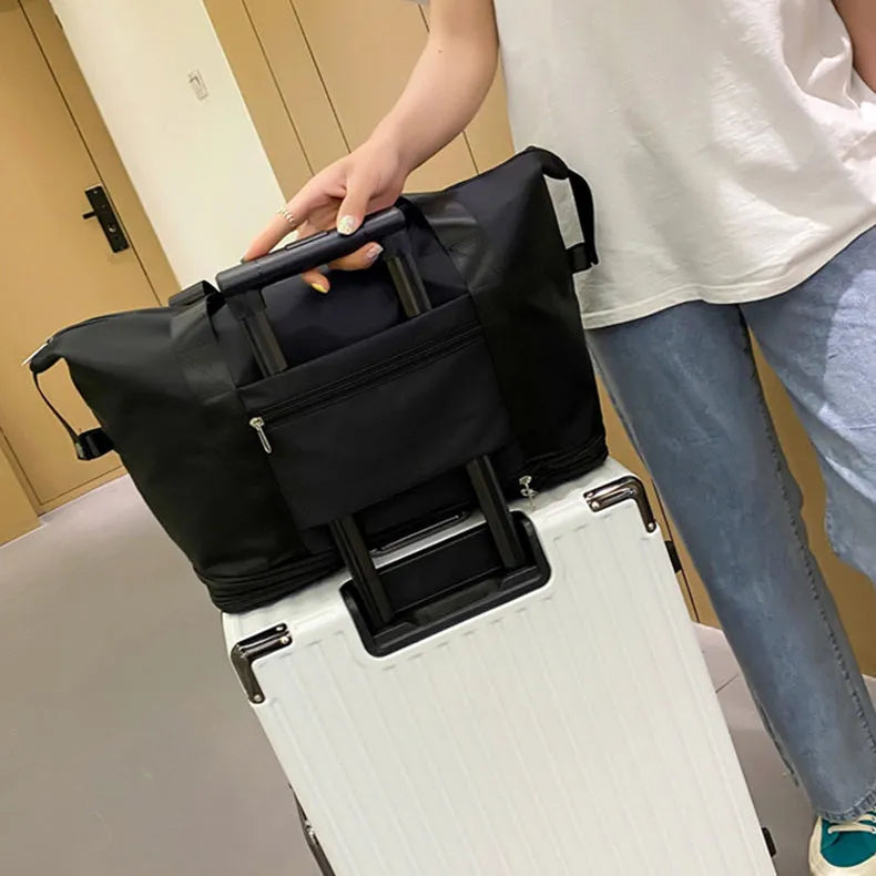 Large capacity waterproof Oxford cloth travel bag with double wet and dry separation in solid colour