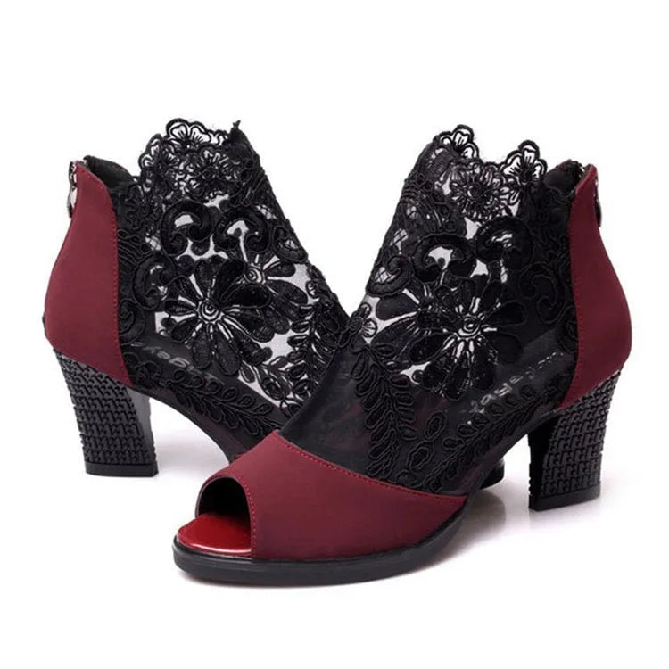 Lucyever women's black lace gladiator sandals with square high heel and zip closure on the ankle strap.