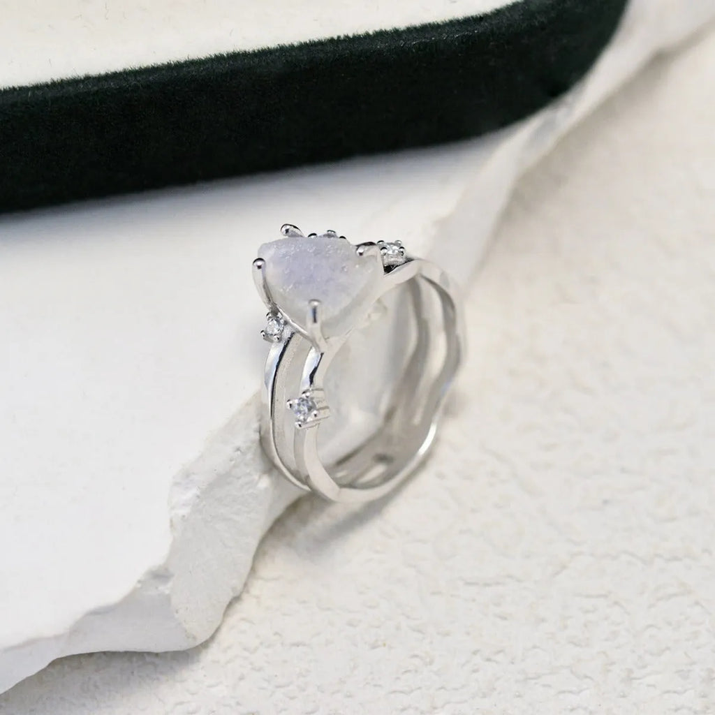 S925 sterling silver irregular triangle moonstone ring in rose gold, white gold, or yellow gold finish.