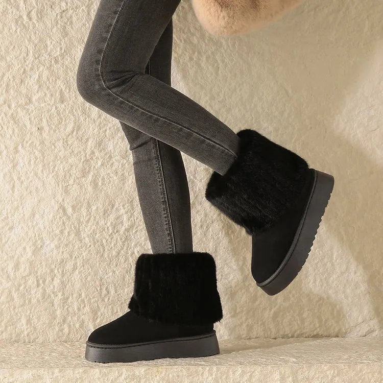 Thick-soled plush snow boots for women with synthetic leather upper and round toe, mid-tube design, in beige