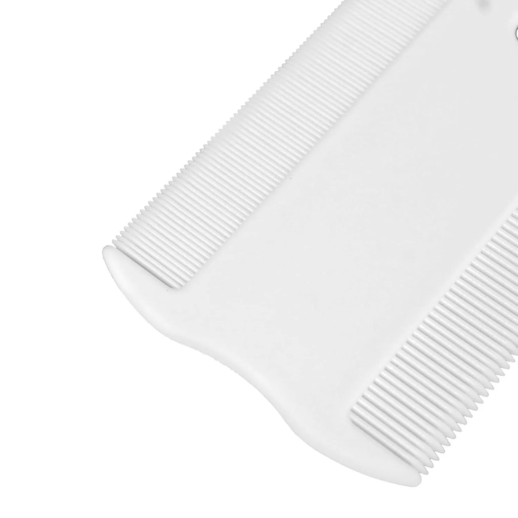 Double-sided plastic flea comb for dogs and cats measuring 5 cm long