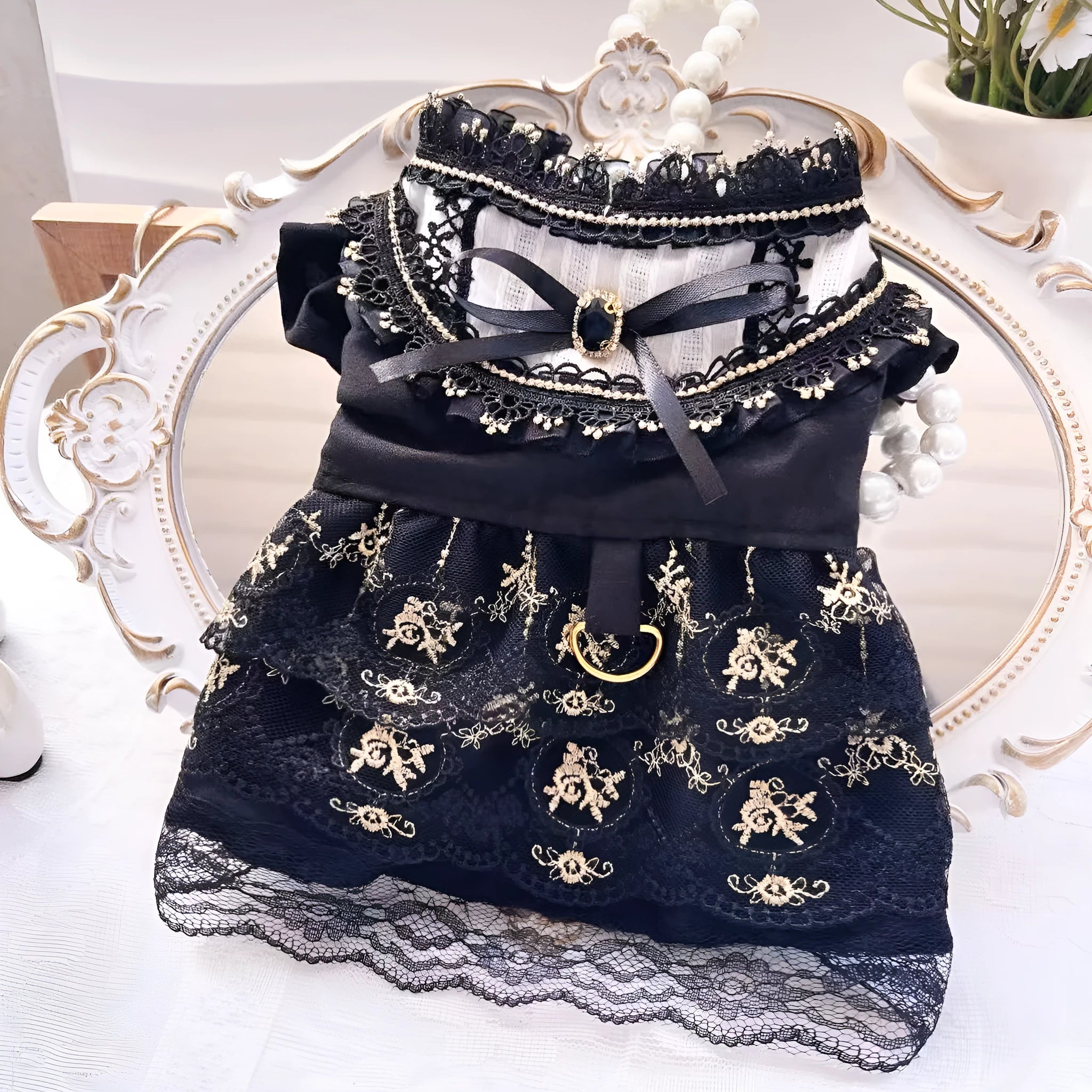 Golden Gothic princess skirt pet dress for dogs and cats with size chart