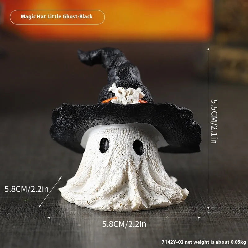Resin wizard hat ornament in black and purple colours for seasonal decorations