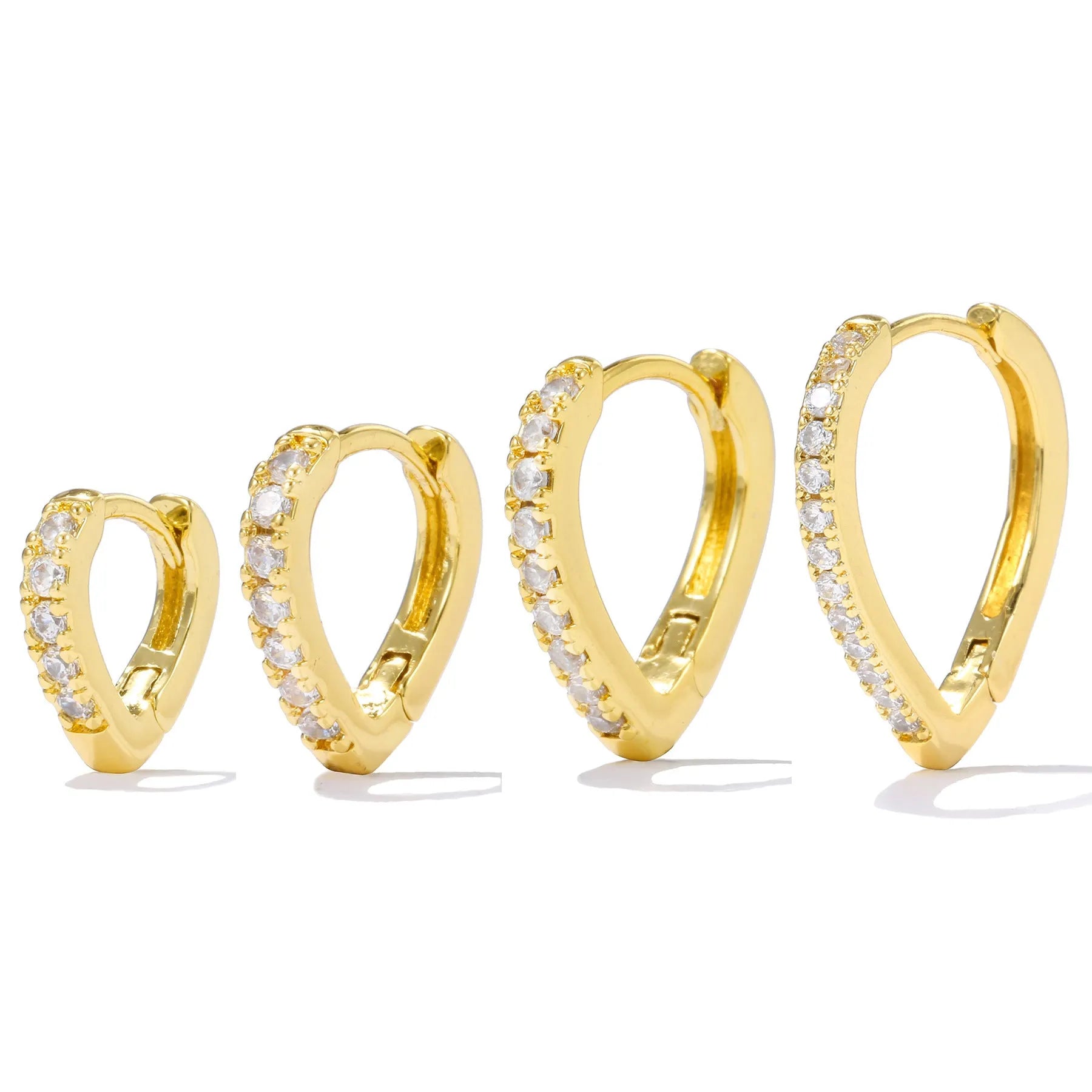 Electroplated copper ear clip with heart geometry design in gold and white gold colour options