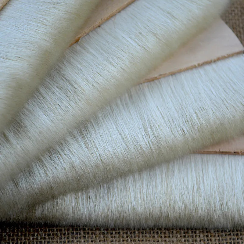 Wool brush for mounting diamond painting canvases, available in multiple sizes.