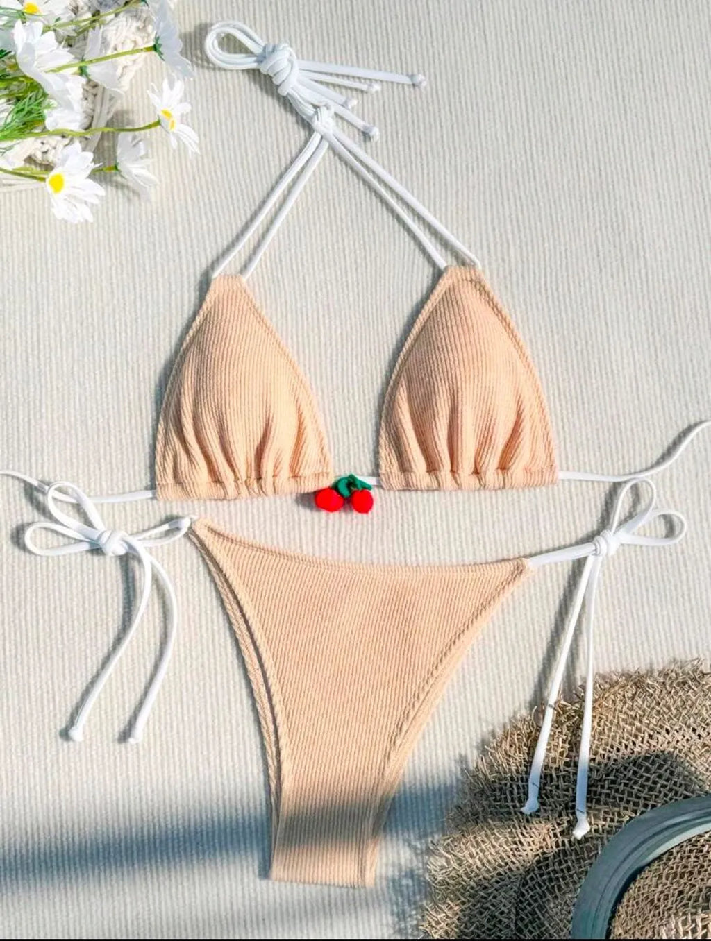 Nylon bikini swimsuit in brief style with backless design for swimming
