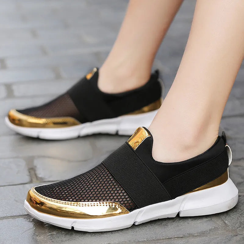 Women's low-top mesh sneakers in blue, black, or grey with casual design and PU midsole.