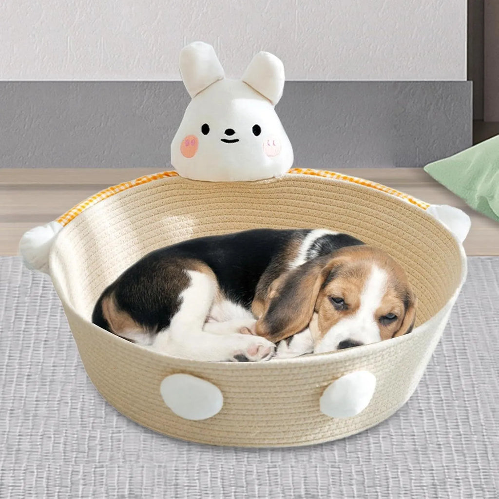 Cotton rope woven cat bed basket with integrated scratching pad in bear design