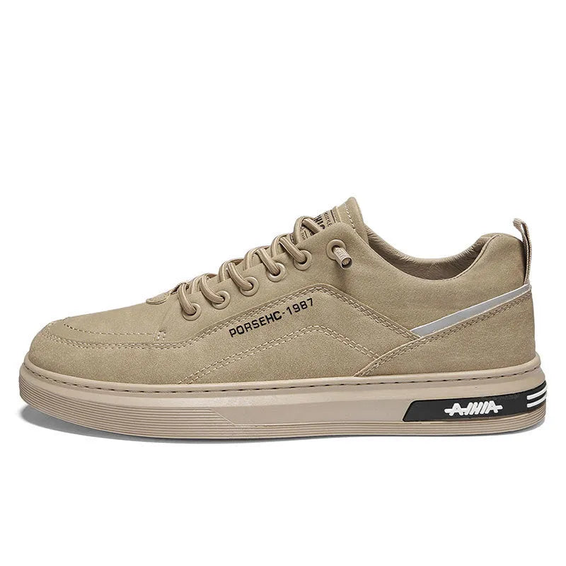 Men's black construction casual shoes with non-slip rubber soles and round toe design