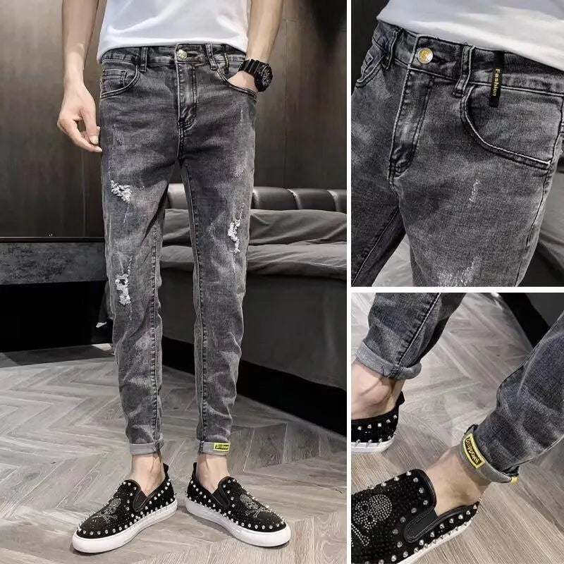 Men's high-waisted denim trousers with button fly in picture colour
