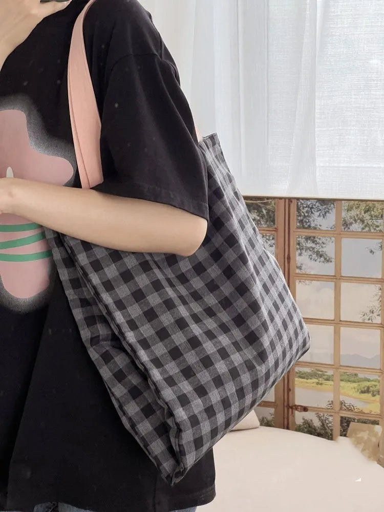 Canvas plaid tote shoulder bag with lining and adjustable strap in three colour patterns