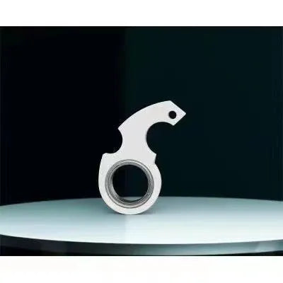 Metal texture rotating keychain in karambit style with key ring in black colour