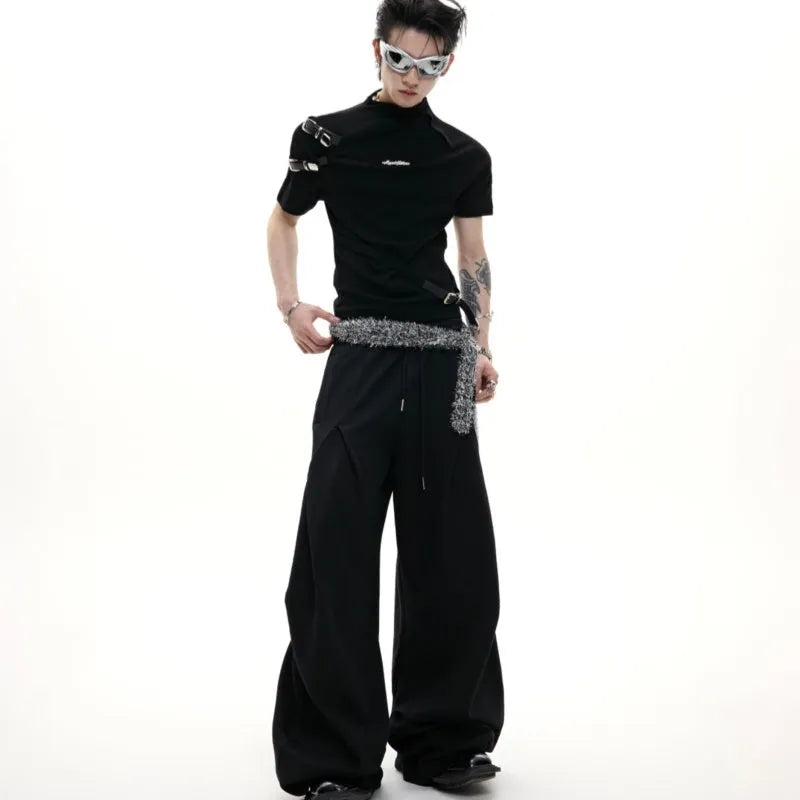 Men's slim fit cotton T-shirt with metal belt design on stand-up collar in black or white