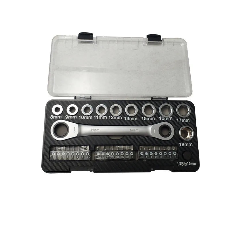 Dual-direction ratchet wrench set with multiple sockets and batch heads arranged for display