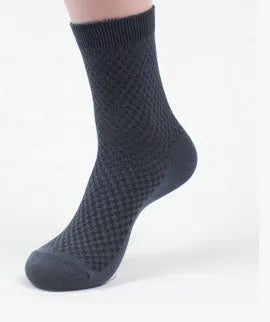 Men's bamboo fibre business socks in grey blue with a small square pattern.