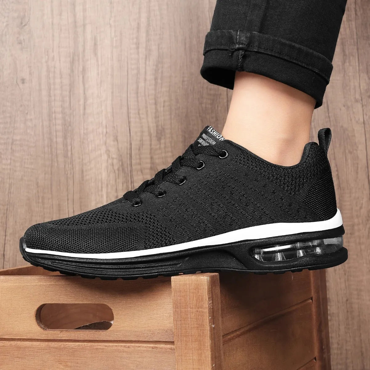 Casual Flyknit breathable running shoes in multiple colours on a white background.