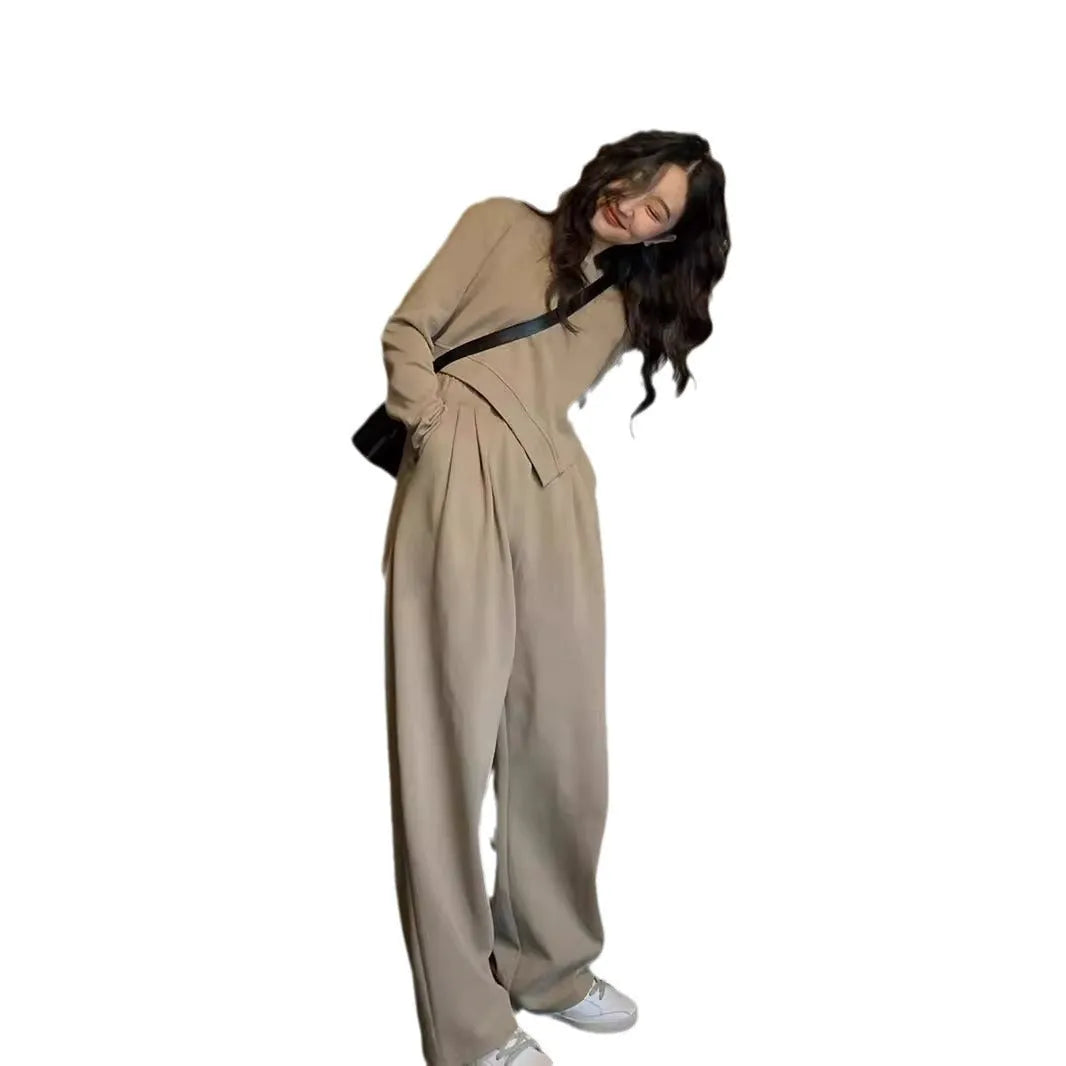 Women's khaki brown loose fit casual sports suit set with long sleeves and trousers.